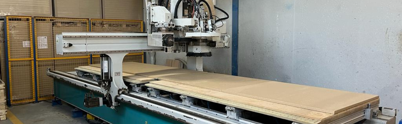 Precisión en corte de tablero melamínico