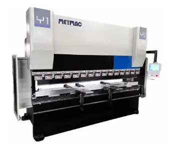 Imagen de referencia de Dobladora CNC METMAC NCP-135/3200
